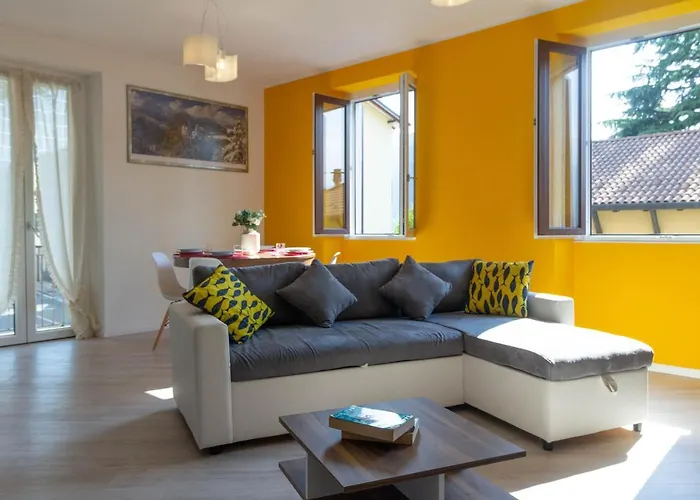 Mamma Ciccia - Root 11 Lierna