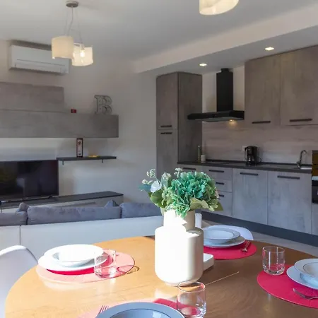 Mamma Ciccia - Root 11 리에르나